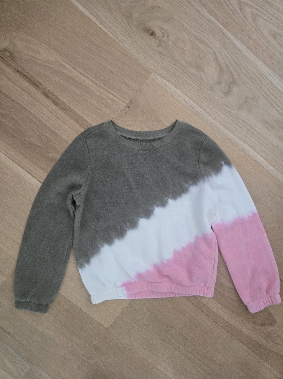 GAP Kids Tie-Dye Sweatshirt in Olive, White & Pink